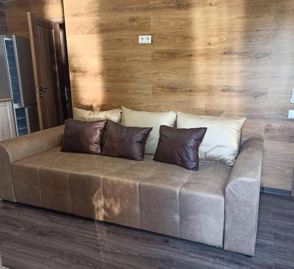 Kambodzha Na Dynae Villa Vylkove Exteriör bild
