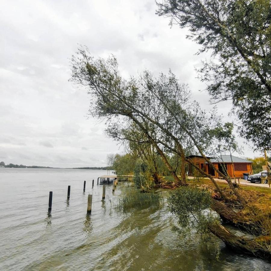 Kambodzha Na Dynae Villa Vylkove Exteriör bild