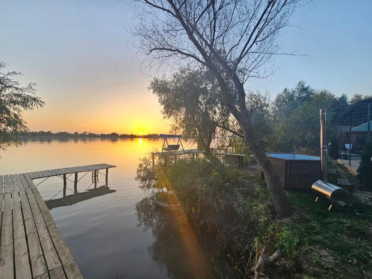 Kambodzha Na Dynae Villa Vylkove Exteriör bild