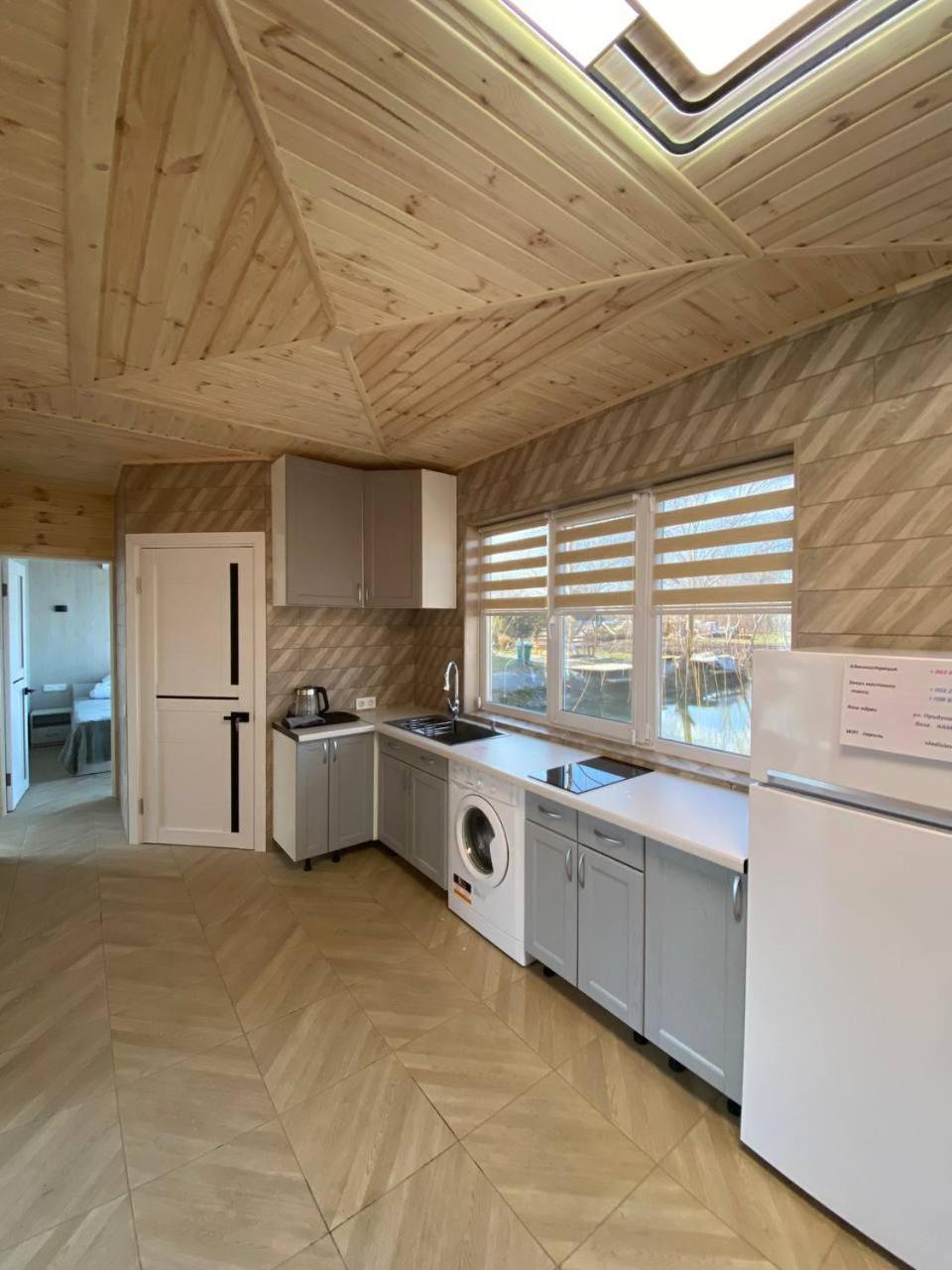 Kambodzha Na Dynae Villa Vylkove Exteriör bild