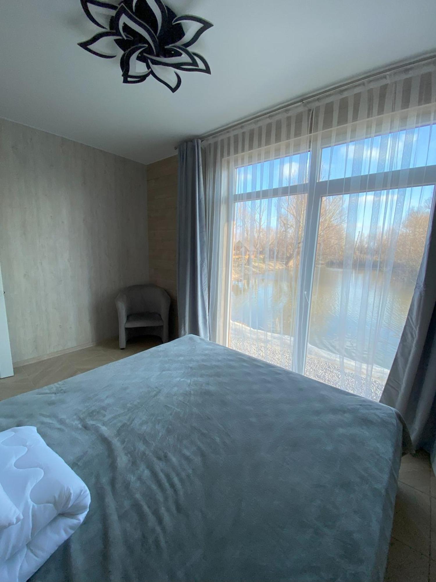 Kambodzha Na Dynae Villa Vylkove Exteriör bild